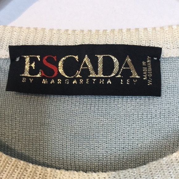 Escada Gray and Cream Crew Neck Sweater - Picture 8 of 14